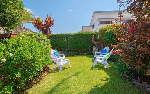 Coast Yamba - Adults Only - Darwin Holiday 13