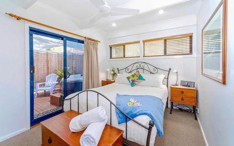 Coast Yamba - Adults Only - Darwin Holiday 14