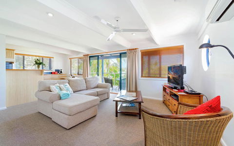 Coast Yamba - Adults Only - Darwin Holiday 22