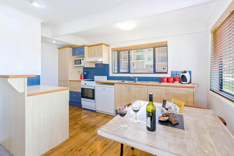 Coast Yamba - Adults Only - Darwin Holiday 8