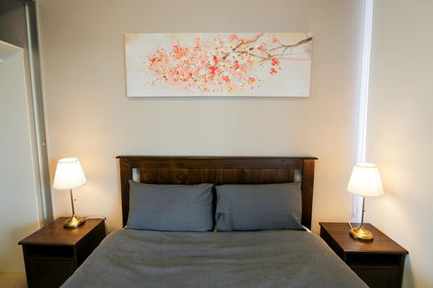 Olympic Park Sunshine 2 Bedrooms Apts With Private Parking - Darwin Holiday 4