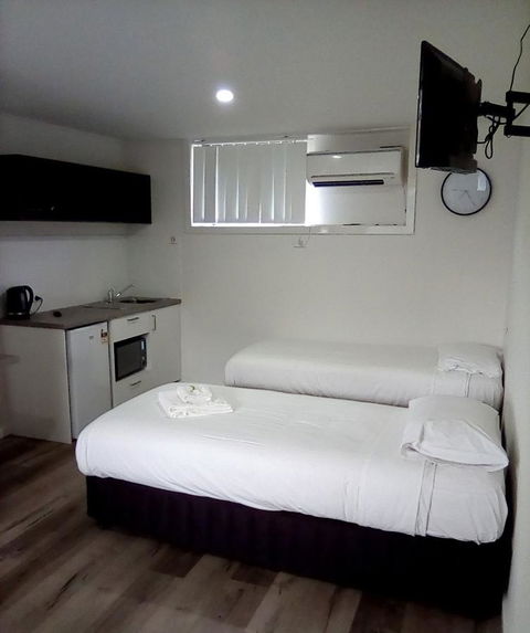 Appin Village Motel - Darwin Holiday 18