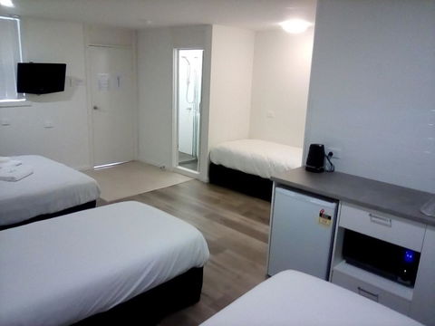 Appin Village Motel - Darwin Holiday 25