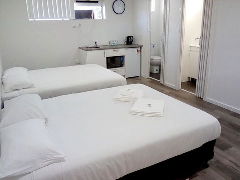 Appin Village Motel - Darwin Holiday 9