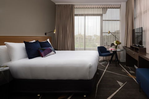 Rydges Campbelltown - Darwin Holiday 17