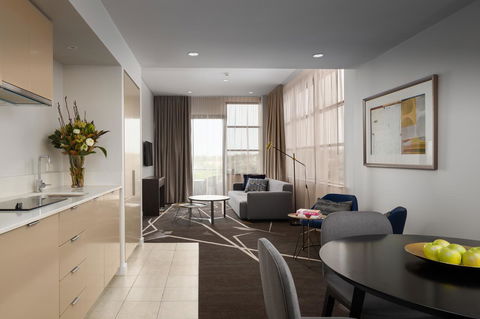 Rydges Campbelltown - Darwin Holiday 13