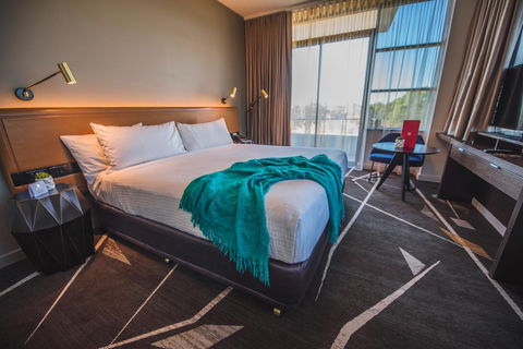 Rydges Campbelltown - Darwin Holiday 9