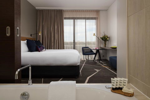 Rydges Campbelltown - Darwin Holiday 14