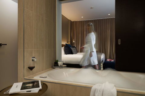 Rydges Campbelltown - Darwin Holiday 15