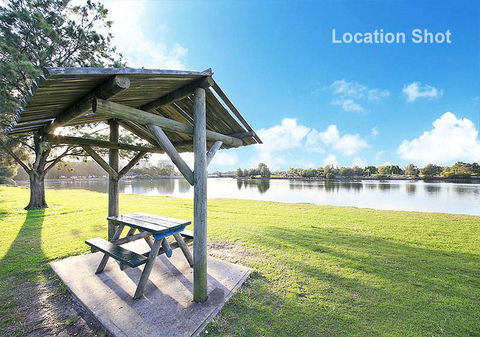 Sydney Apartment Close To Airport & CBD - Darwin Holiday 27