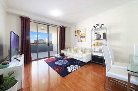 Sydney Apartment Close To Airport & CBD - Darwin Holiday 4