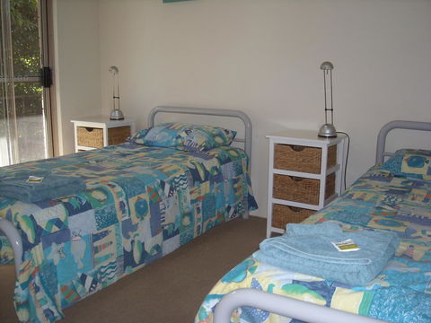 Beaches Apartments Merimbula - Darwin Holiday 7