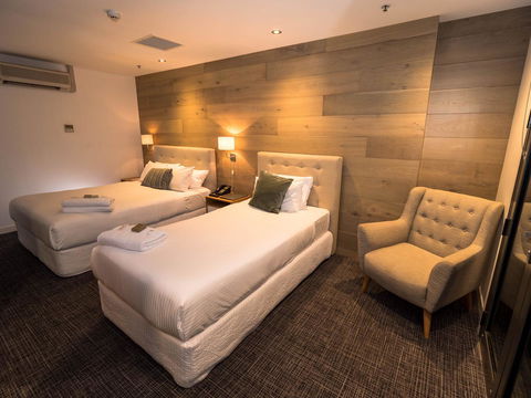 Crown Hotel Surry Hills - Darwin Holiday 9