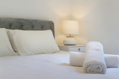 Luxury Home Hotel Next To Darling Harbour - Darwin Holiday 7