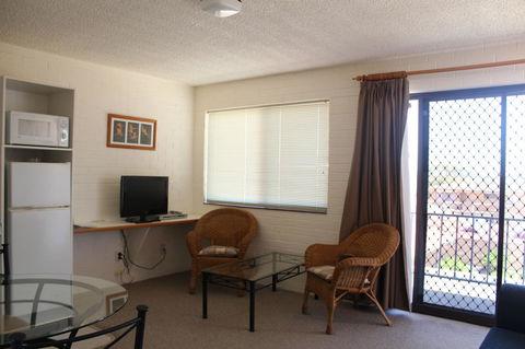 Narooma Palms Holiday Apartments - Darwin Holiday 9