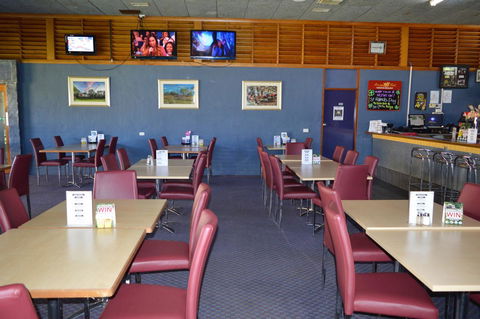 Brolga Hotel Motel - Coleambally - Darwin Holiday 15