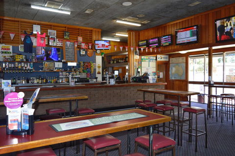 Brolga Hotel Motel - Coleambally - Darwin Holiday 11