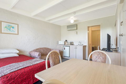 Black Dolphin Resort Motel & Apartments - Darwin Holiday 14