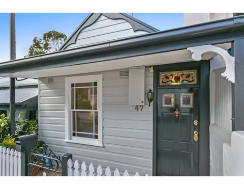 North Sydney Historic Whalers Cottage - Darwin Holiday 10