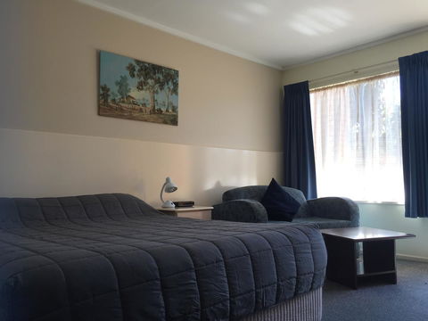 Deniliquin Motel - Darwin Holiday 7