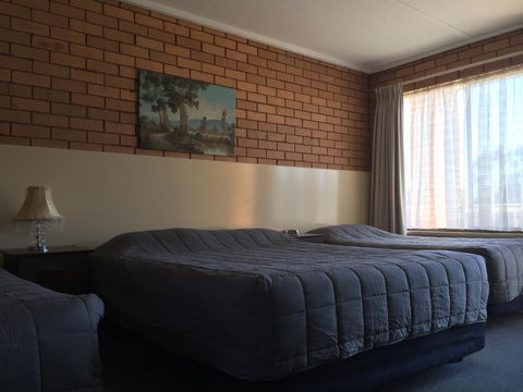 Deniliquin Motel - Darwin Holiday 12