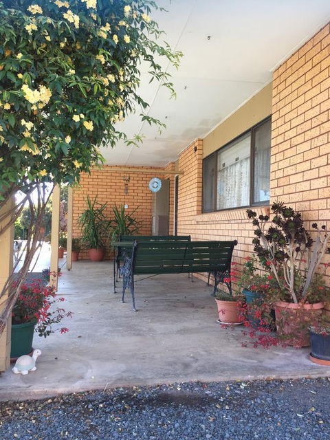 Deniliquin Motel - Darwin Holiday 3