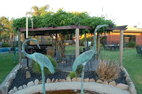Federation Motel Resort - Corowa - Darwin Holiday 8