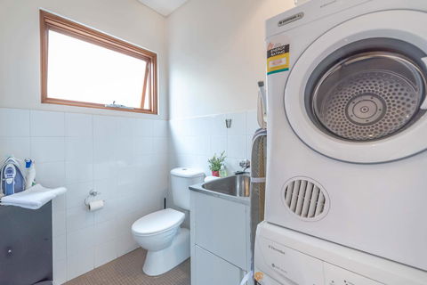 2 Bed House + Loft In Pyrmont - Darwin Holiday 20