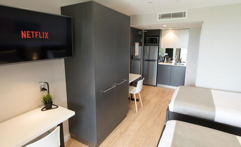 Studio 8 Residences - Adults Only - Darwin Holiday 4