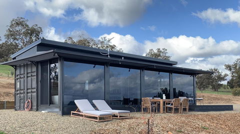 Belisi Farmstay Cottage - Darwin Holiday 0