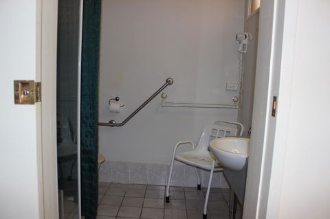 Hume Inn Motel Albury CBD - Darwin Holiday 17
