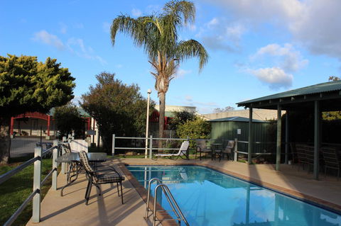 Hume Inn Motel Albury CBD - Darwin Holiday 2