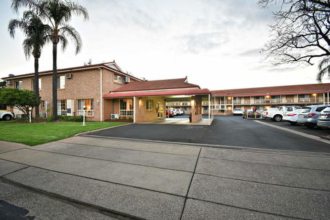 The Aberdeen Motel - Darwin Holiday 7