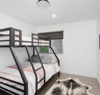 Modern guest house - Darwin Holiday