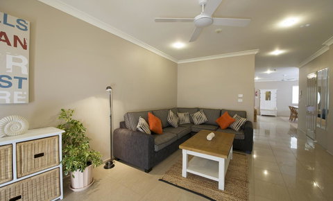 Marty's @ Little Beach - Darwin Holiday 11