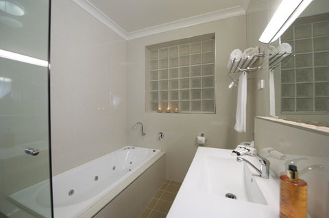 Marty's @ Little Beach - Darwin Holiday 19