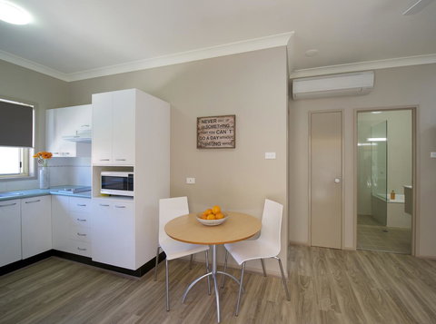 Marty's @ Little Beach - Darwin Holiday 18