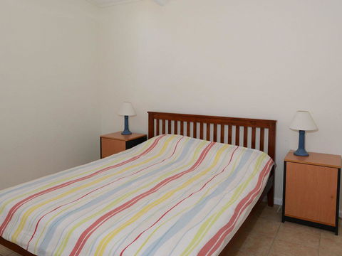 2 Cliff Road - Darwin Holiday 6