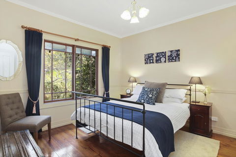 Allegra Cottage Of Leura - Darwin Holiday 5