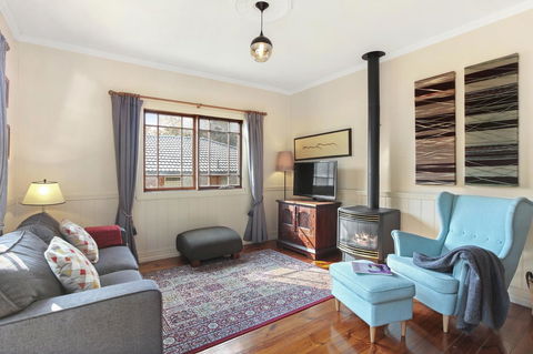 Allegra Cottage Of Leura - Darwin Holiday 3