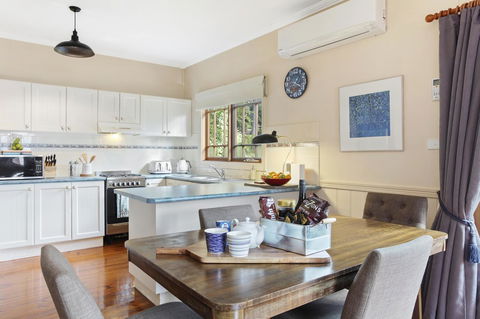 Allegra Cottage Of Leura - Darwin Holiday 1
