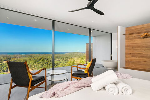 Sundays At Byron - Darwin Holiday 0