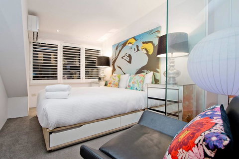 3 Storey Home Close Walk To Fox Studios SCG & City - Darwin Holiday 8