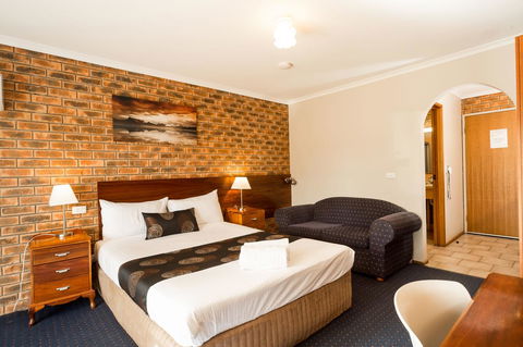 Hume Country Motor Inn - Darwin Holiday 3