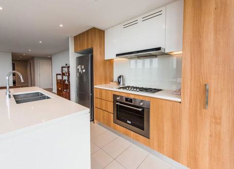 180Â° Water View Three Bedroom (wooden Furniture) - Darwin Holiday 31
