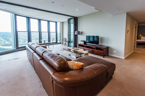180Â° Water View Three Bedroom (wooden Furniture) - Darwin Holiday 24