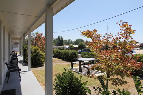 Tumut Apartments - Darwin Holiday 13