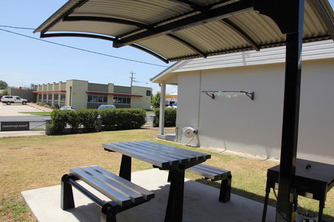 Tumut Apartments - Darwin Holiday 18