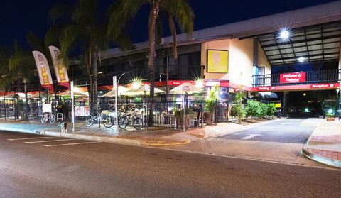 Diplomat Hotel Alice Springs - Darwin Holiday 3
