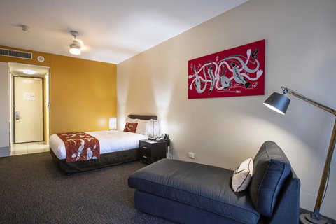 Mercure Kakadu Crocodile - Darwin Holiday 10